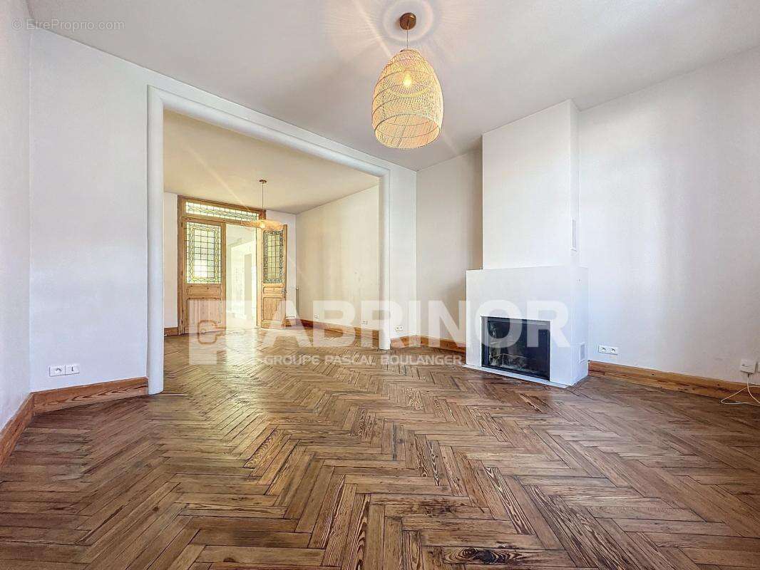 Maison à MARCQ-EN-BAROEUL