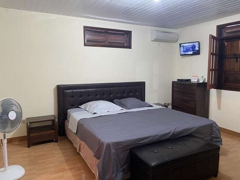 Maison à REMIRE-MONTJOLY