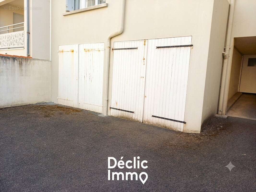 Appartement 2 chambres + parking + garage - 50m de la mer - photo 7