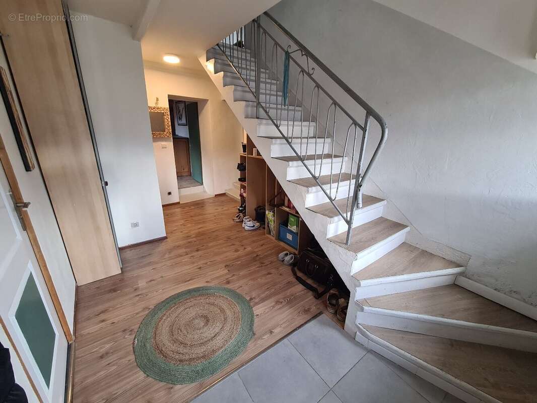 Maison à GRESY-SUR-ISERE