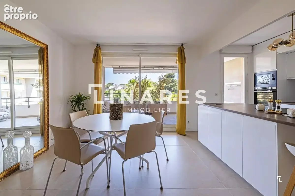 BIJOU CANDOLLE - Appartement traversant T3 de 71m2 - Terrasse - Garage - Vue panoramique - 13012 - photo 5