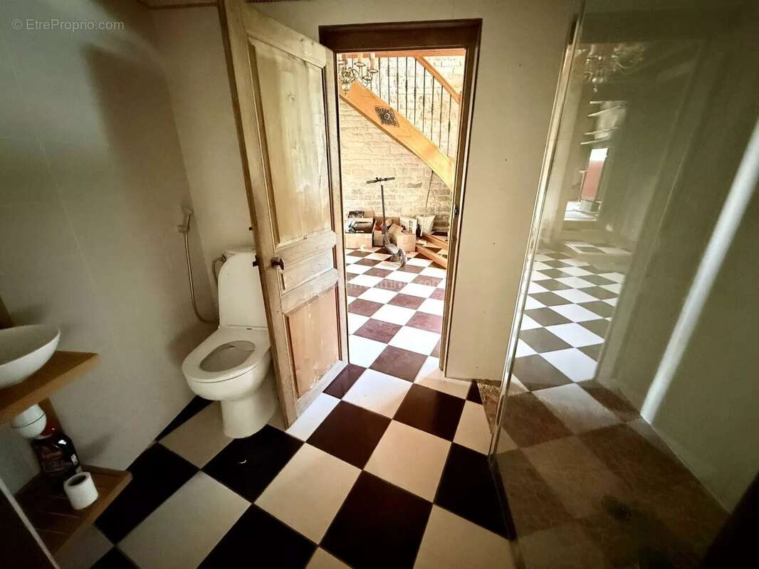 Maison en pierre avec hangar - photo 6