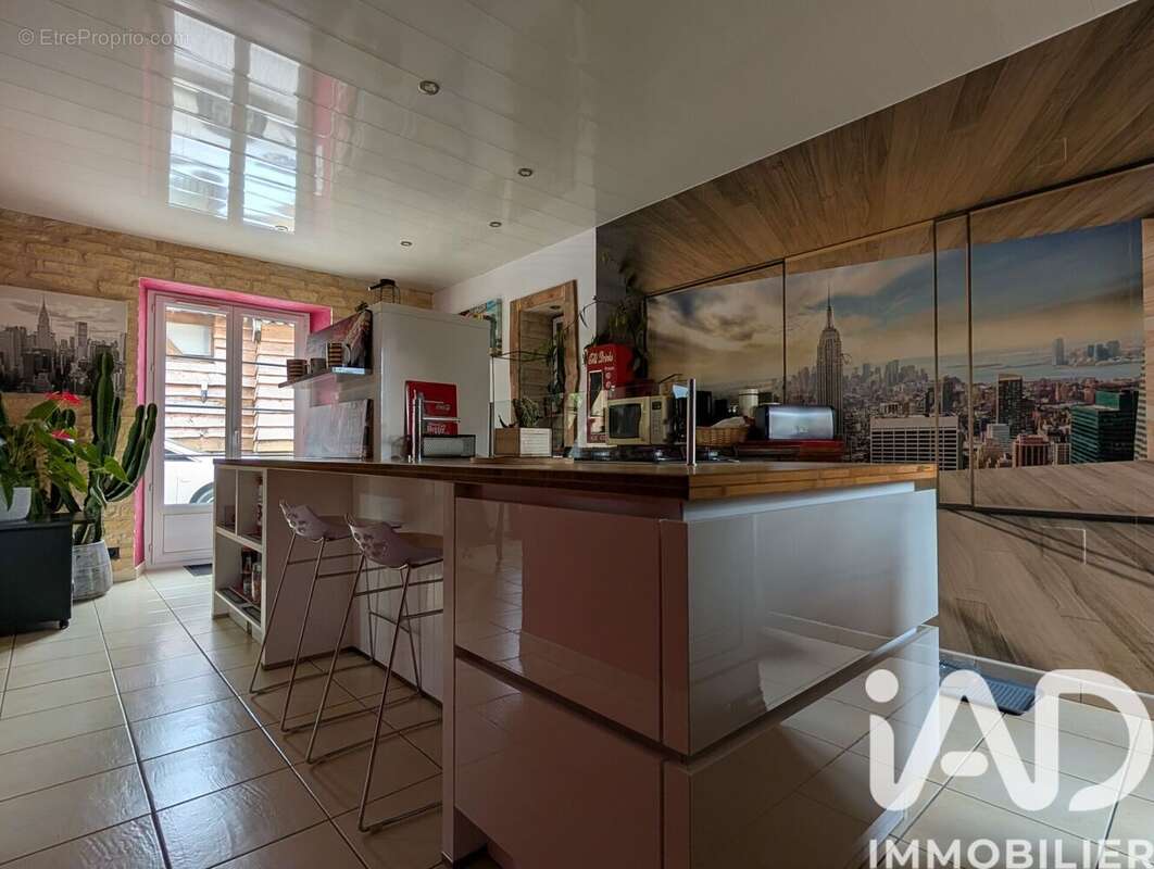 Photo 2 - Maison à DOMFRONT-EN-CHAMPAGNE