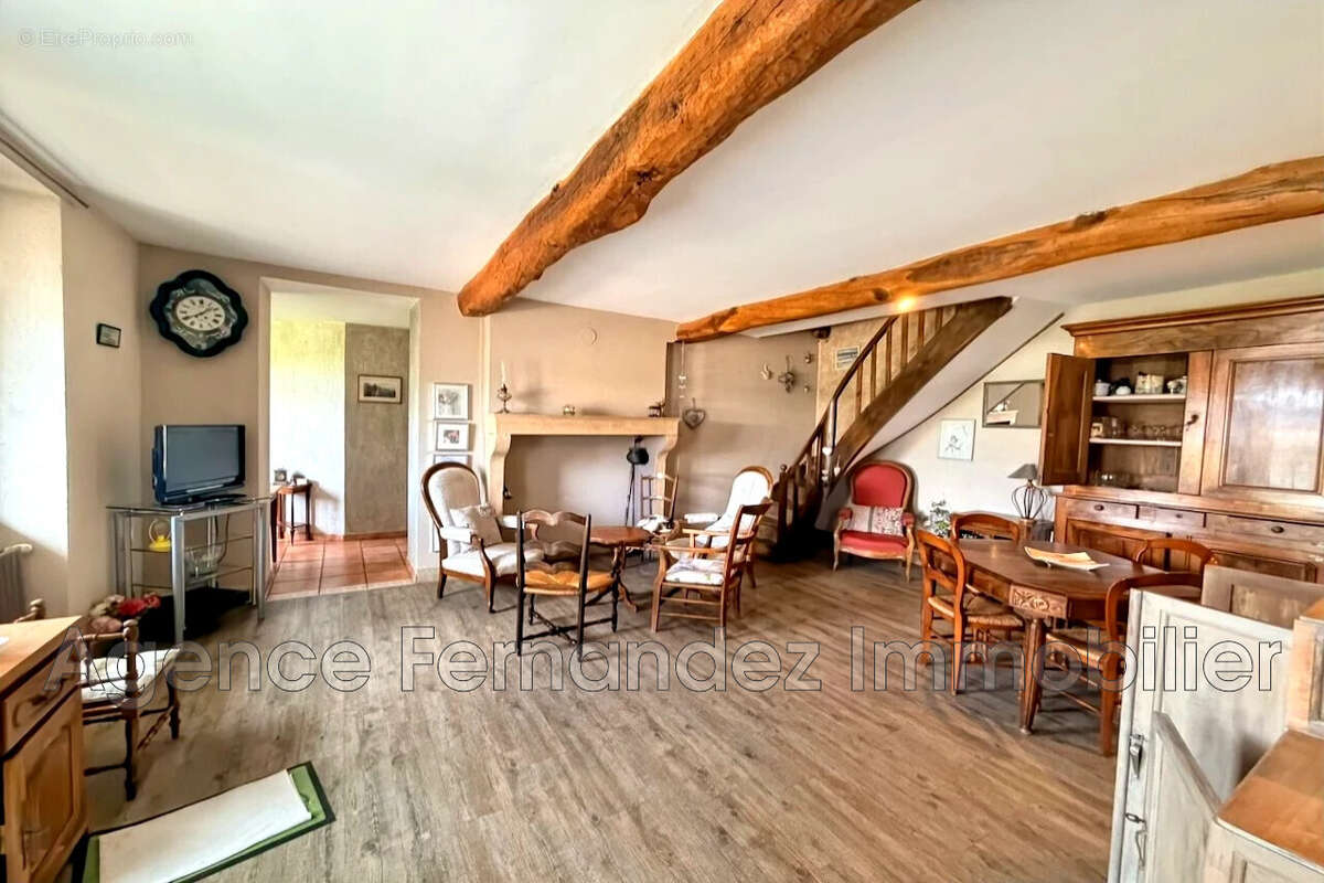Maison 110 m² à Marcigny  - photo 6