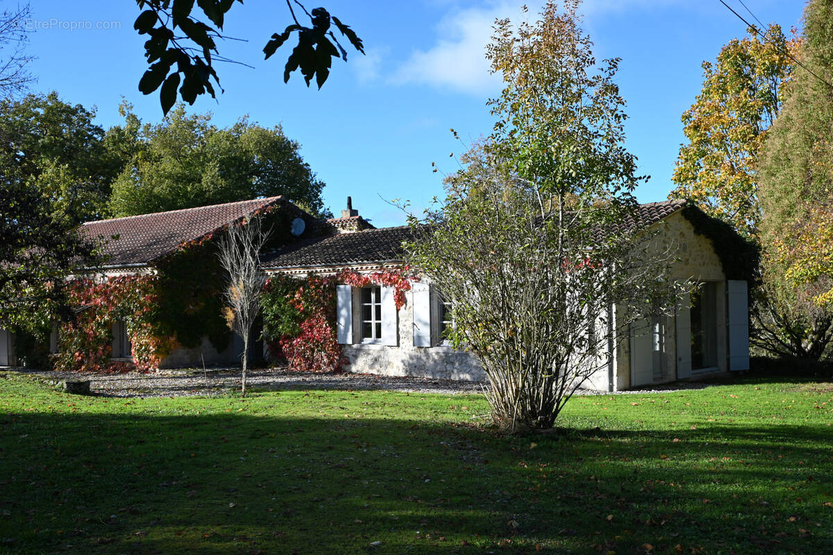Maison à HAUTEFAGE-LA-TOUR