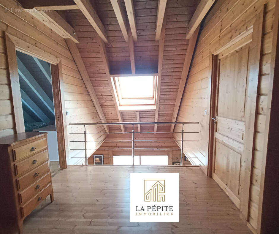 Maison Finlandaise de 2012 131 m2 4 chambres et son local professionnel à Audignies - photo 12