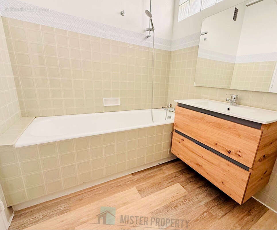 Appartement à RUEIL-MALMAISON