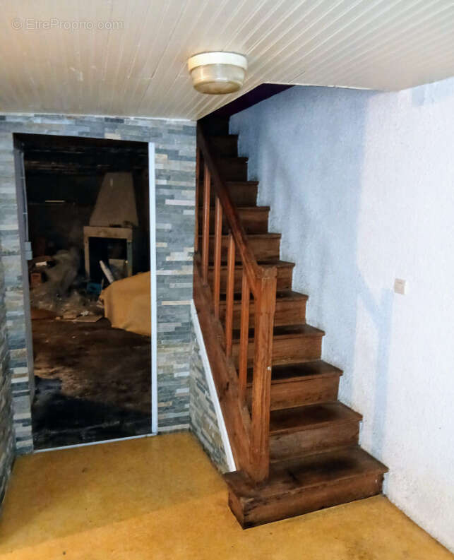 Appartement à NEUVIC