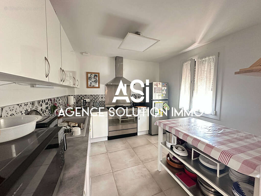 Appartement à VIVIERS