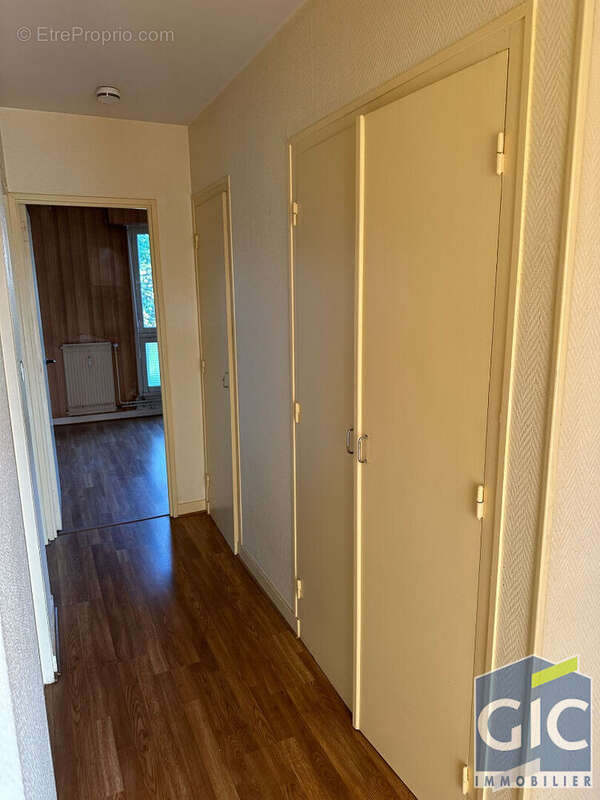 Appartement à HEROUVILLE-SAINT-CLAIR