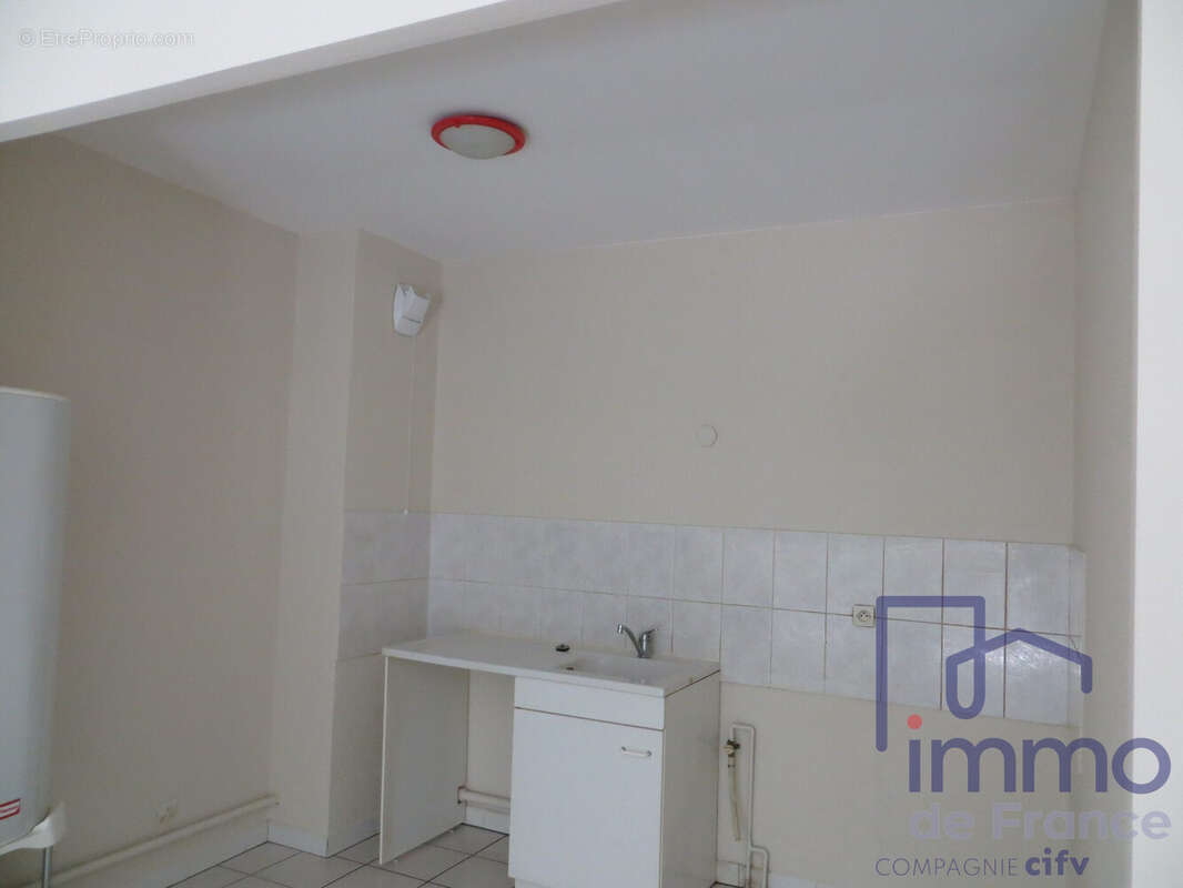 Appartement à SAINT-ETIENNE