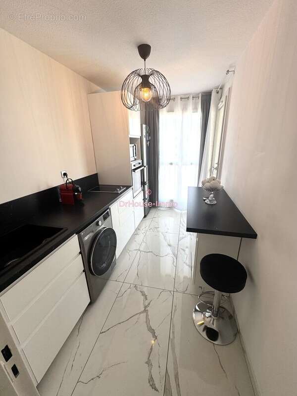 Appartement à MARSEILLE-11E