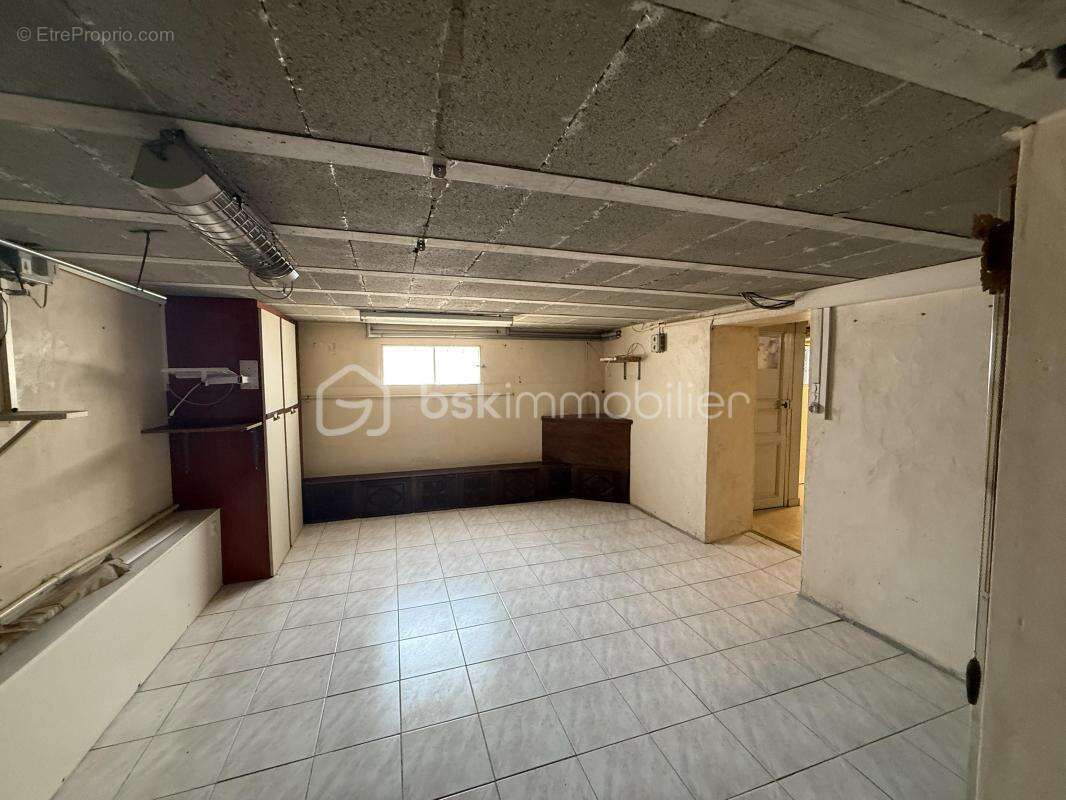 Maison de ville, double garage et fort potentiel – Quartier Miroir - Proche gare sud - photo 15