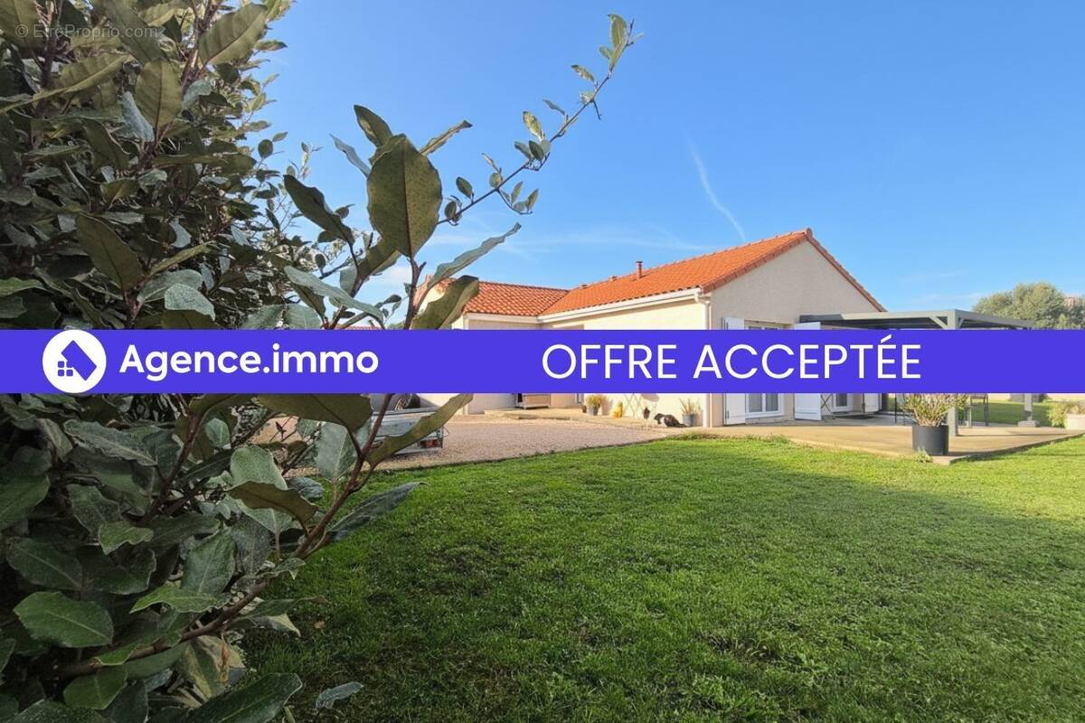 Maison à ORLEIX