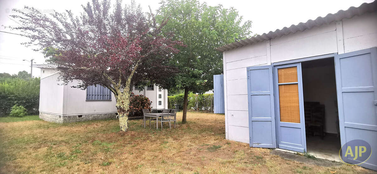 Lege  maison f3 + dependance - photo 3