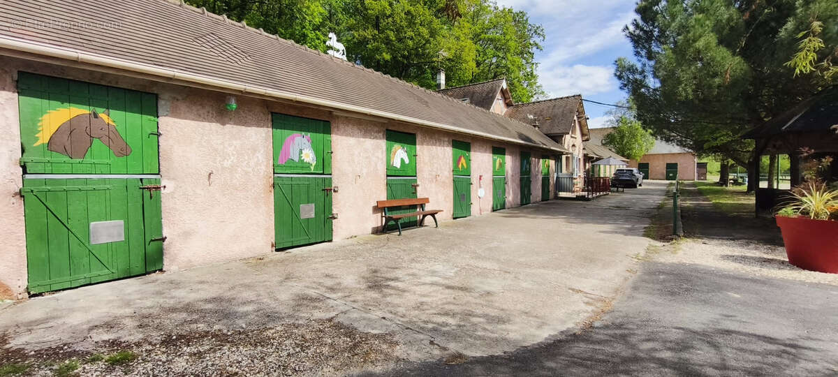 Autre à TAVERNY
