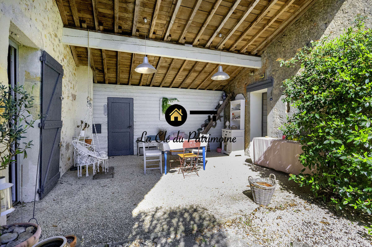 Maison à SAINT-SELVE