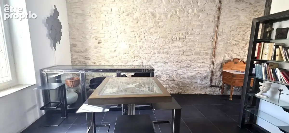 MARSEILLE 16ème ! COUP DE COEUR assuré pour cette maison de charme de 180 m² sur parcelle de terrain de 216 m² avec piscine! - photo 12