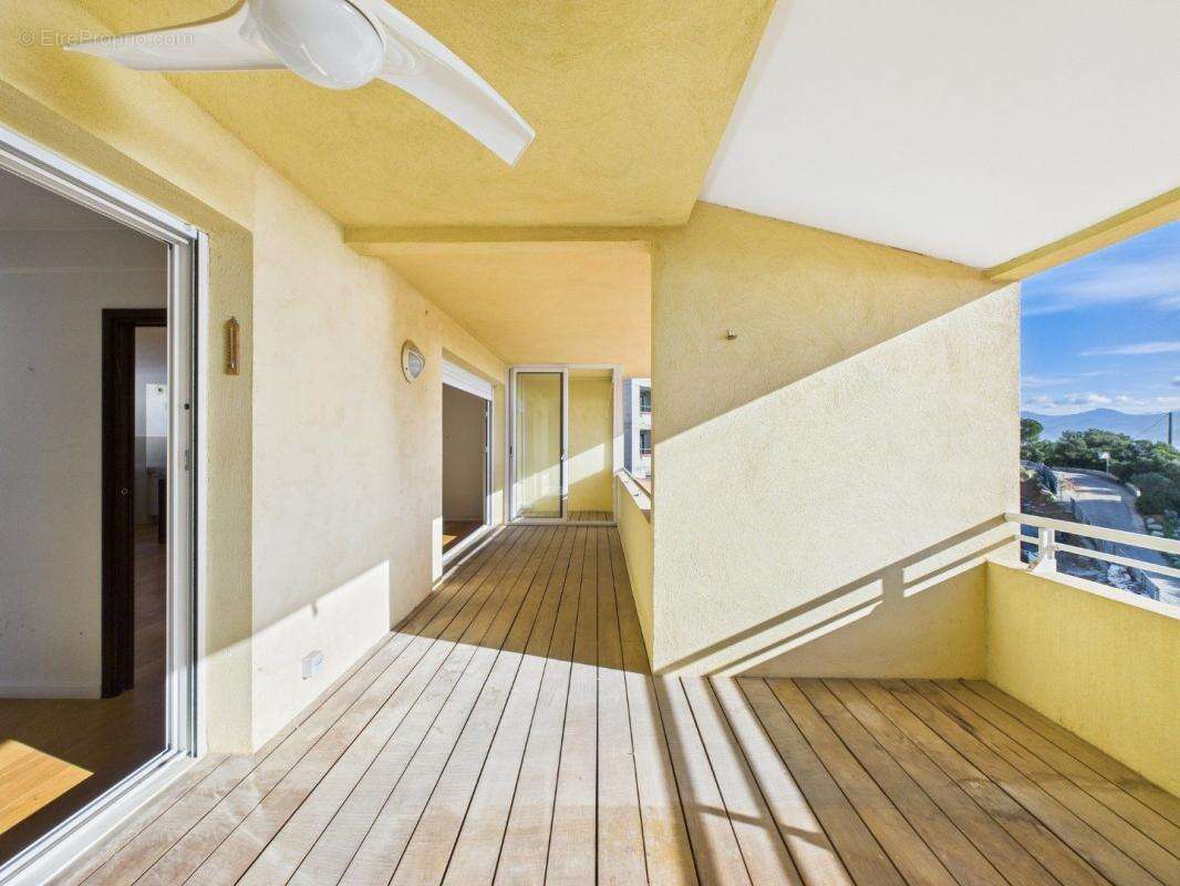 Appartement à AJACCIO