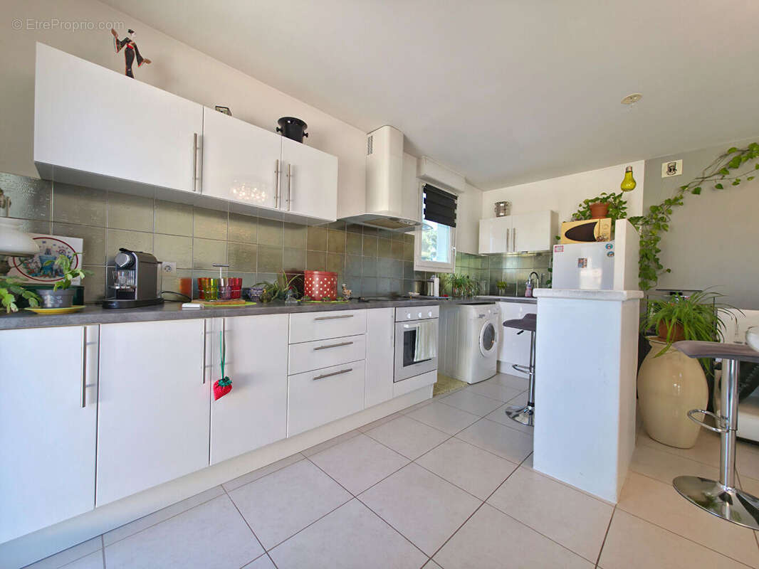 Appartement à LA VALETTE-DU-VAR