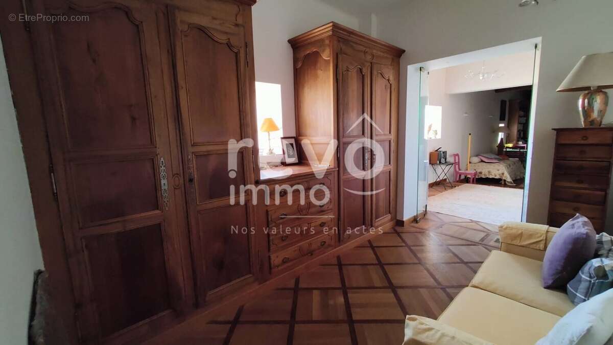 Maison à ORANGE