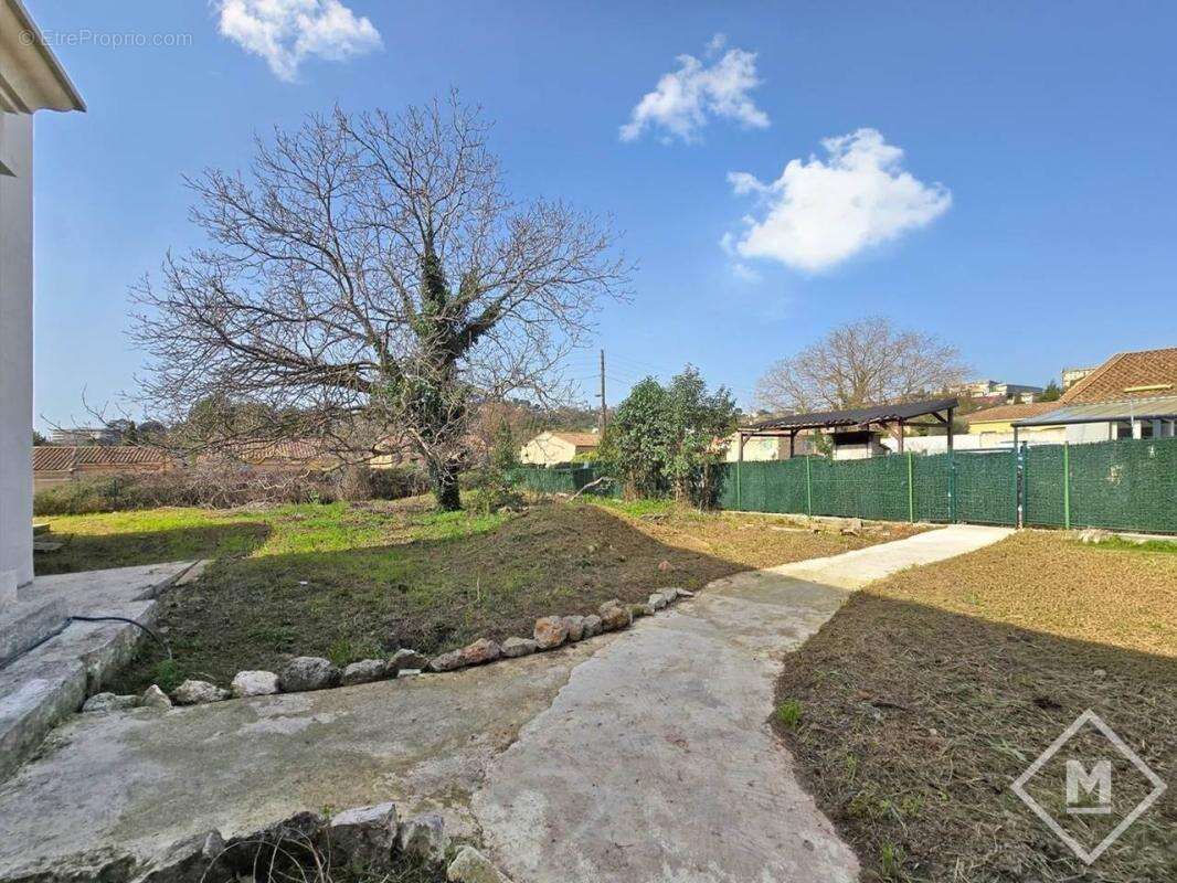 Maison à MARSEILLE-12E