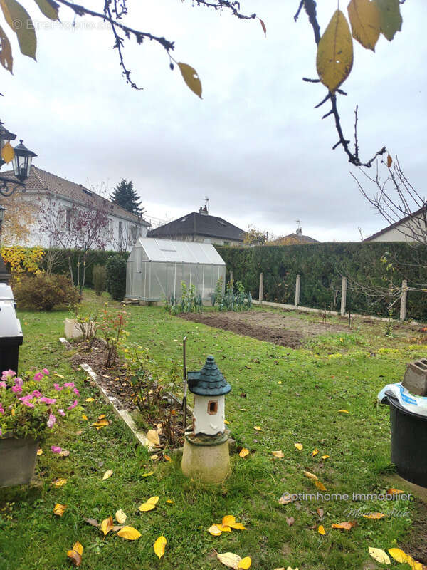 Maison à VILLEMANDEUR