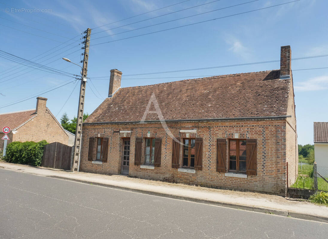 Maison à LAMOTTE-BEUVRON