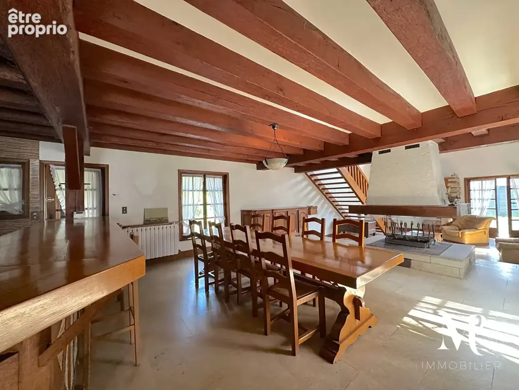 Maison de caractère - 270 m² - Terrain de 560m² - photo 3
