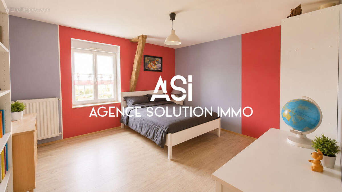 Maison à ARQUENAY