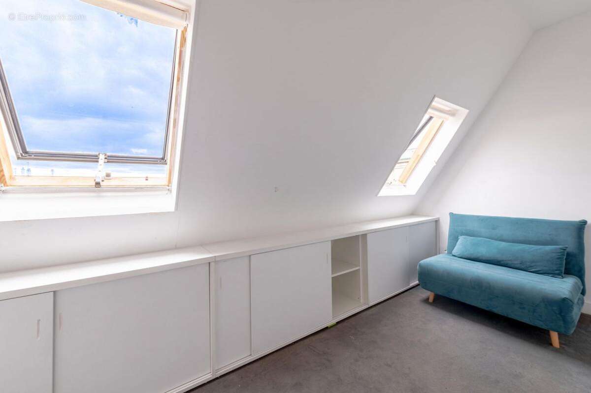Appartement à PARIS-10E