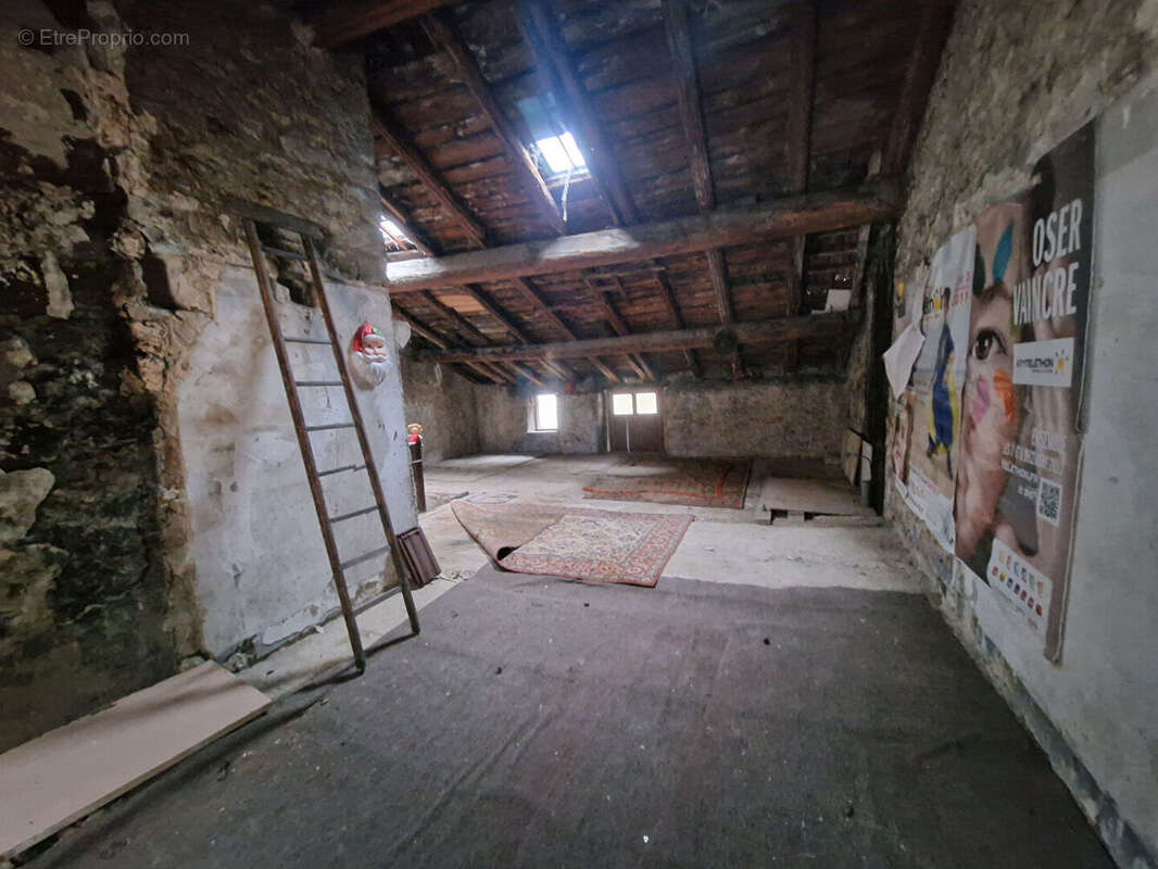 Appartement à NANTUA