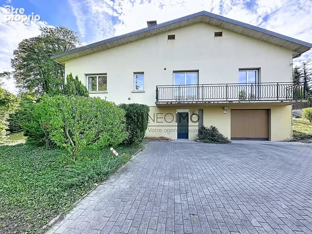 Photo Maison à Neufchateau au prix de 135 000€