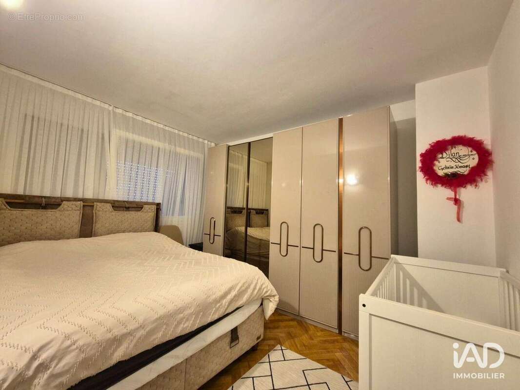 Photo 6 - Appartement à RIS-ORANGIS