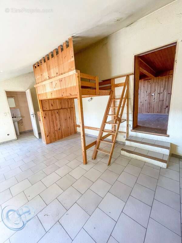 Appartement à SAINT-CHRISTOL