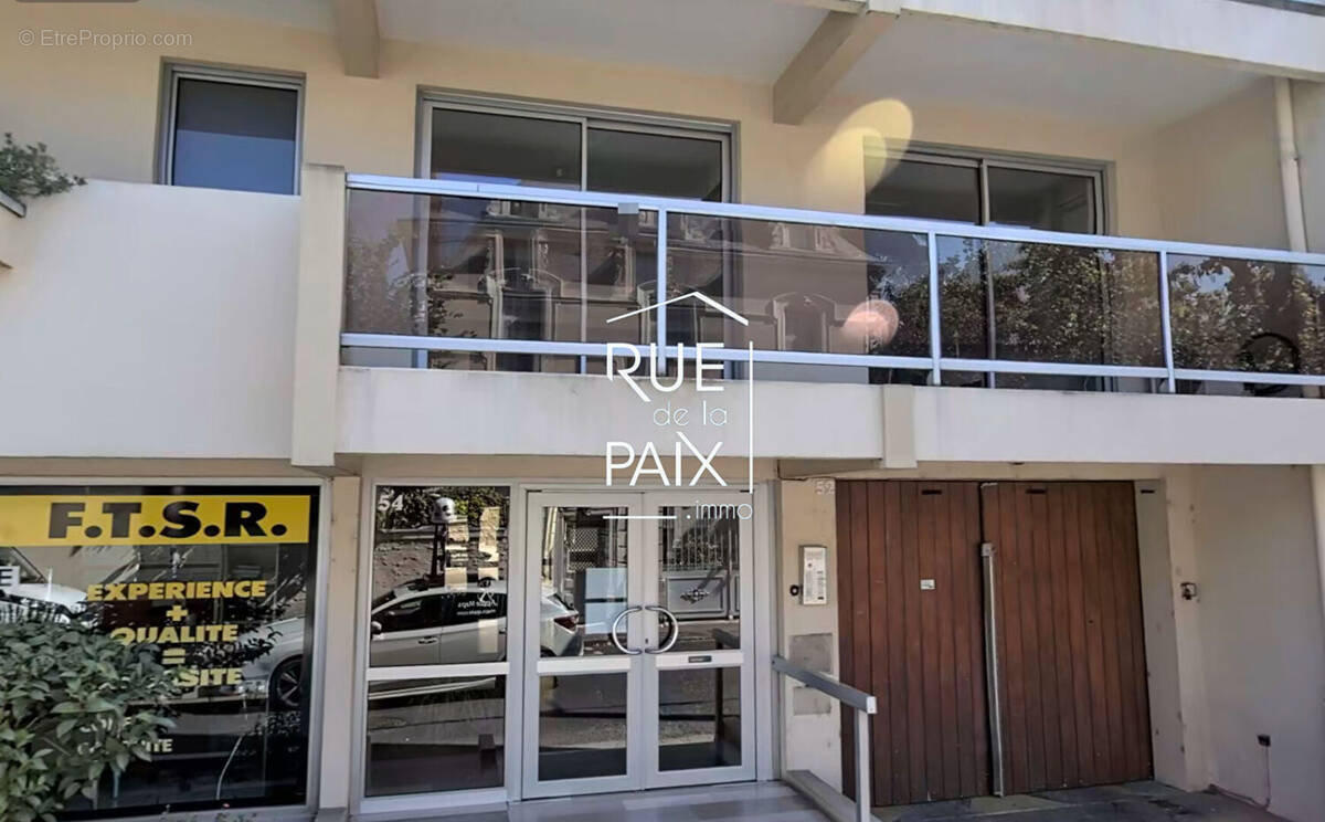 Parking à CHATELLERAULT