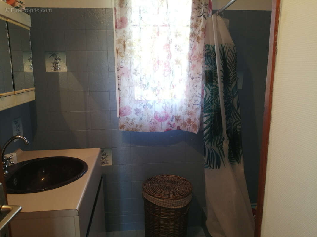 Très belle vue, maison en pierres, une chambre - photo 9