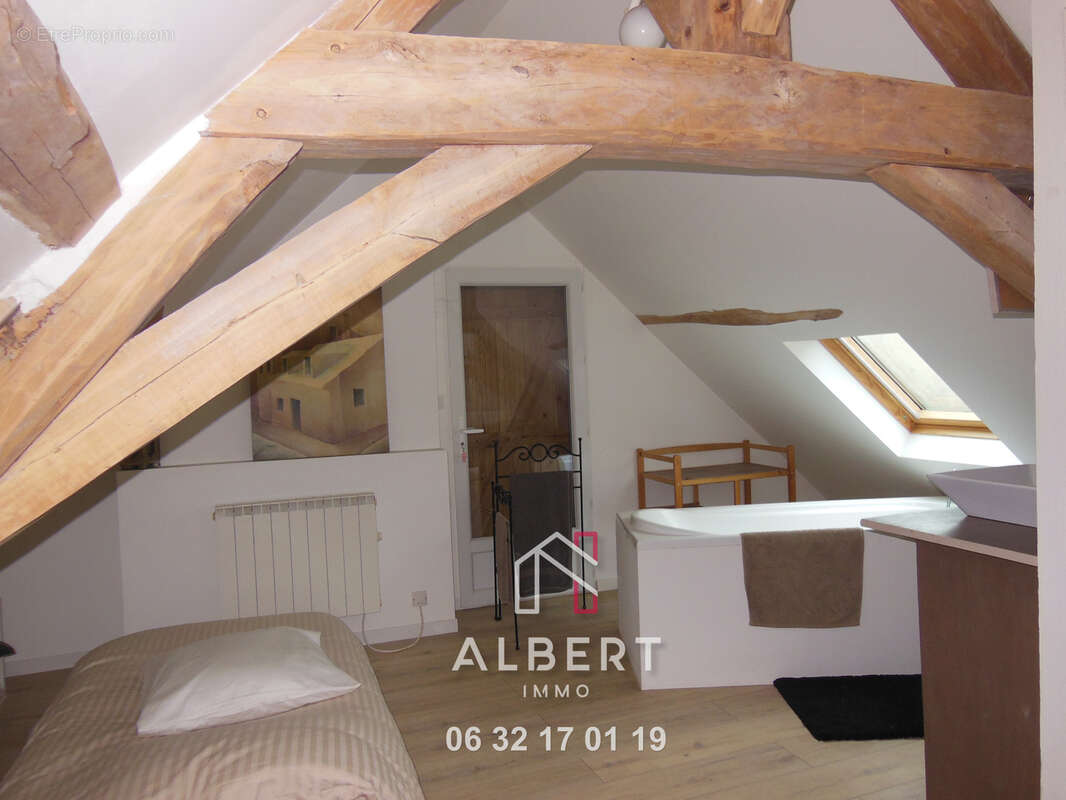 Longere renovee 3 chambres - photo 7