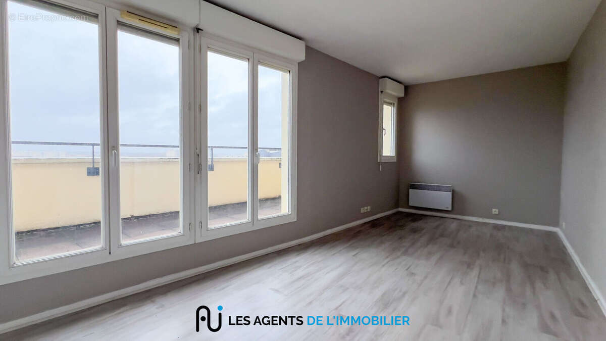 Appartement à RUEIL-MALMAISON