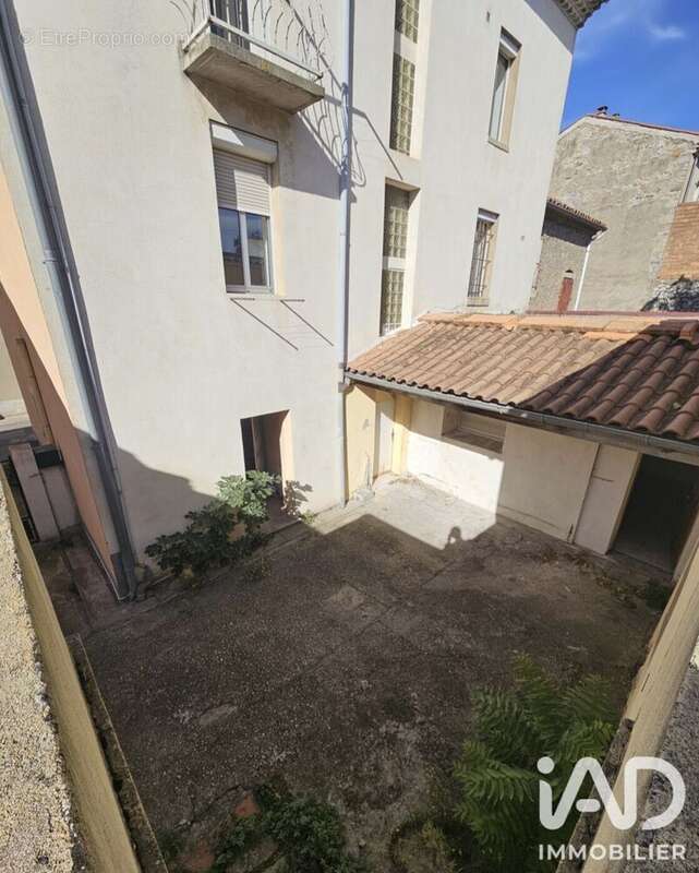Appartement 245 m² à Ales  - photo 4