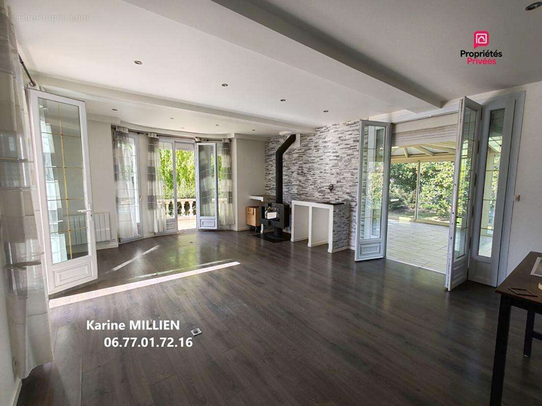 Maison à IVRY-LA-BATAILLE