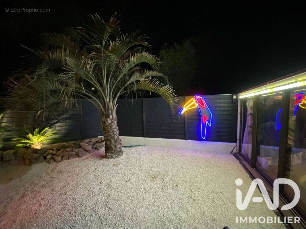 Photo 3 - Maison à PUGET-SUR-ARGENS