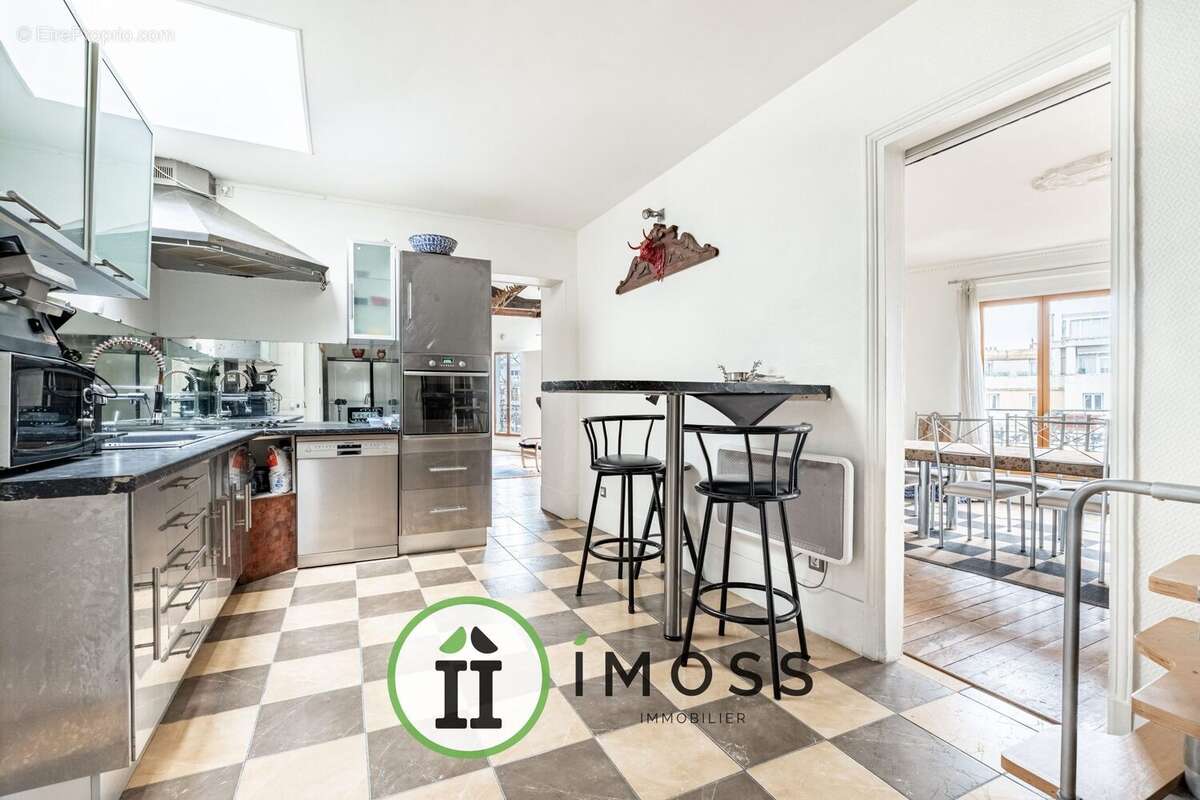 Appartement à PARIS-20E
