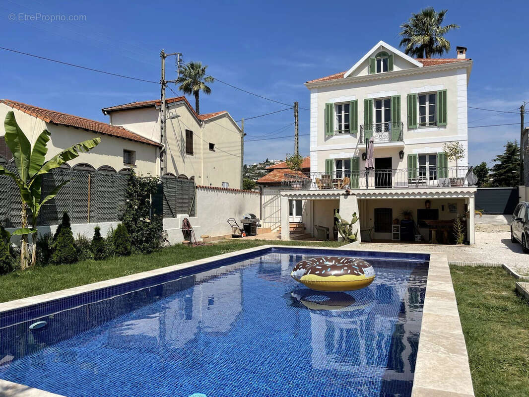 Maison 120 m² à Vallauris  - photo 2