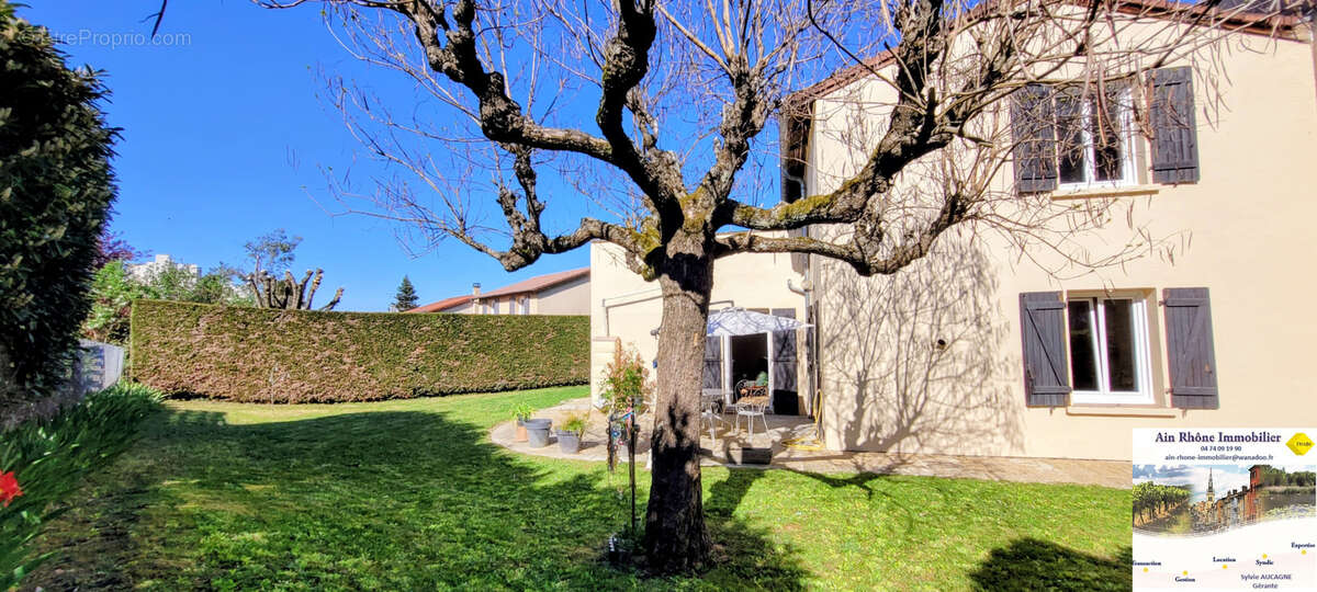 Maison à LIMAS