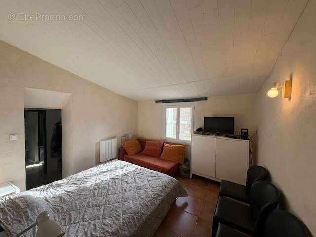 Maison à SAINT-ETIENNE-ESTRECHOUX