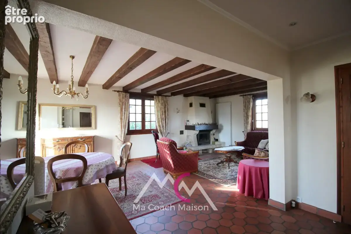 PLESSE centre, belle maison néo bretonne sur sous-sol - photo 3