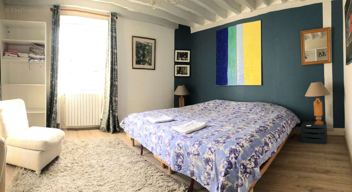 Maison à VIENNE-EN-ARTHIES