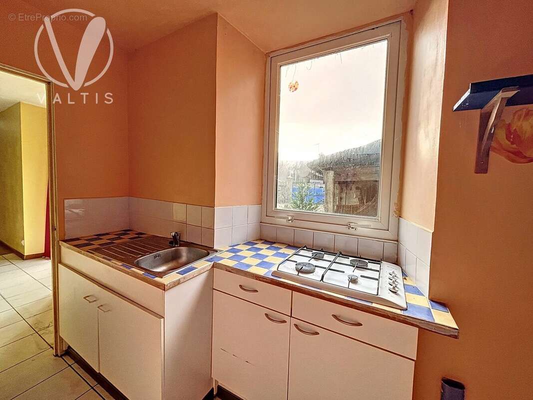 Maison 121 m² à Corseul  - photo 2