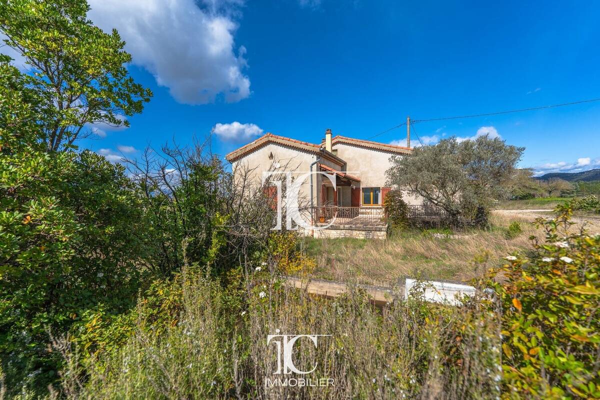 Maison à GROSPIERRES